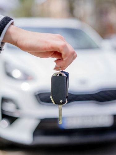 Car rental with Flytripworld.com